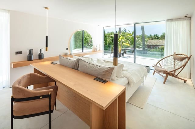 4 slaapkamer Villa te koop in Los Naranjos, Marbella met zwembad garage - € 3.550.000 (Ref: 9184689)