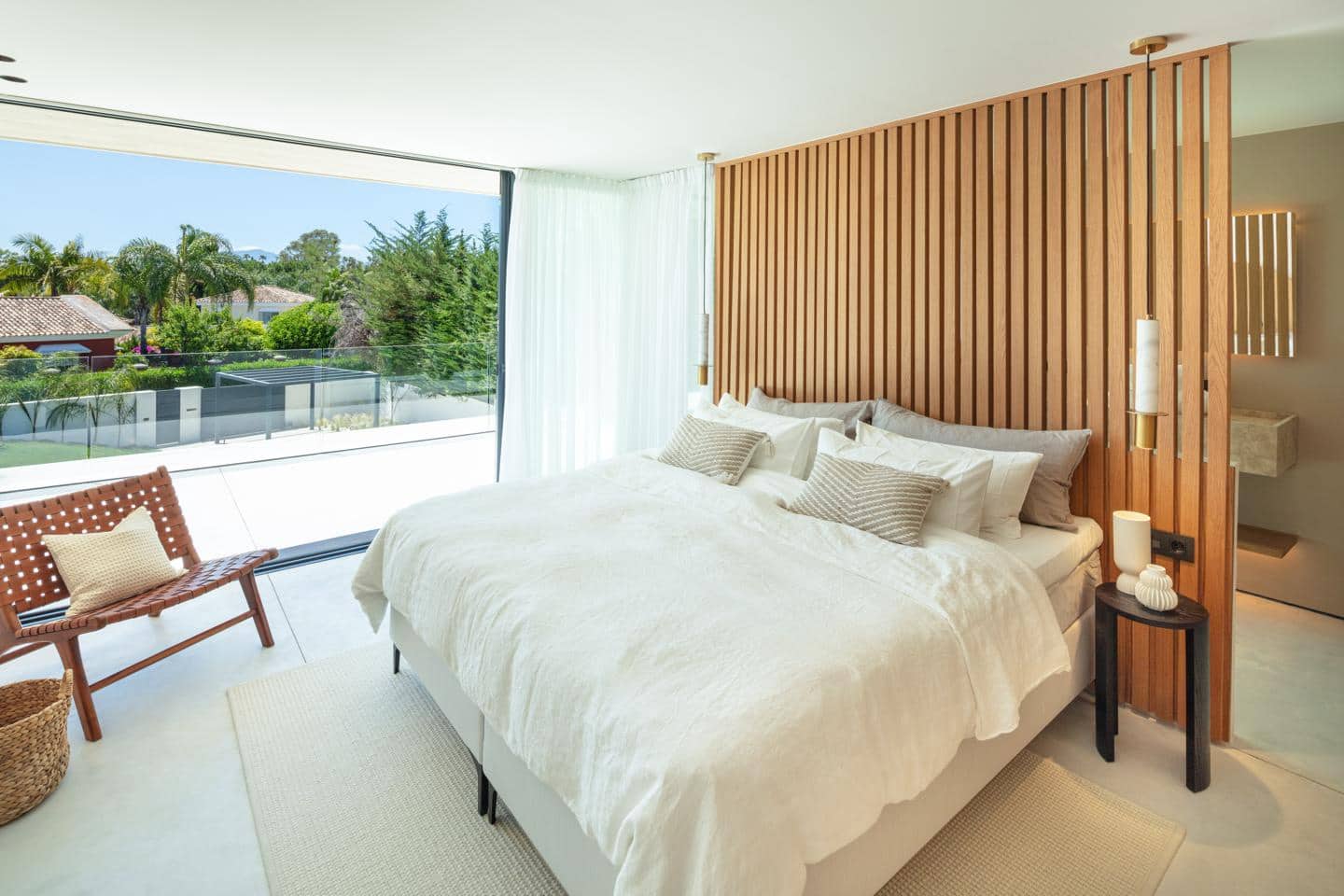 4 slaapkamer Villa te koop in Marbella met zwembad garage - € 3.550.000 (Ref: 9184689)