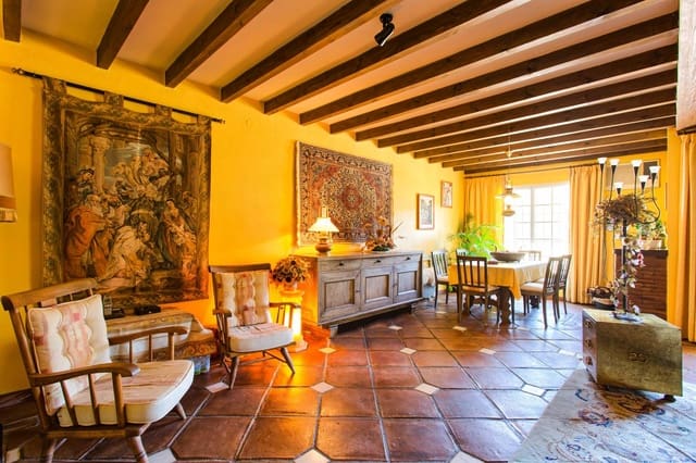 3 chambre Villa/Maison à vendre à Benahavís pueblo, Benahavís avec garage - 375 000 € (Ref: 9186055)