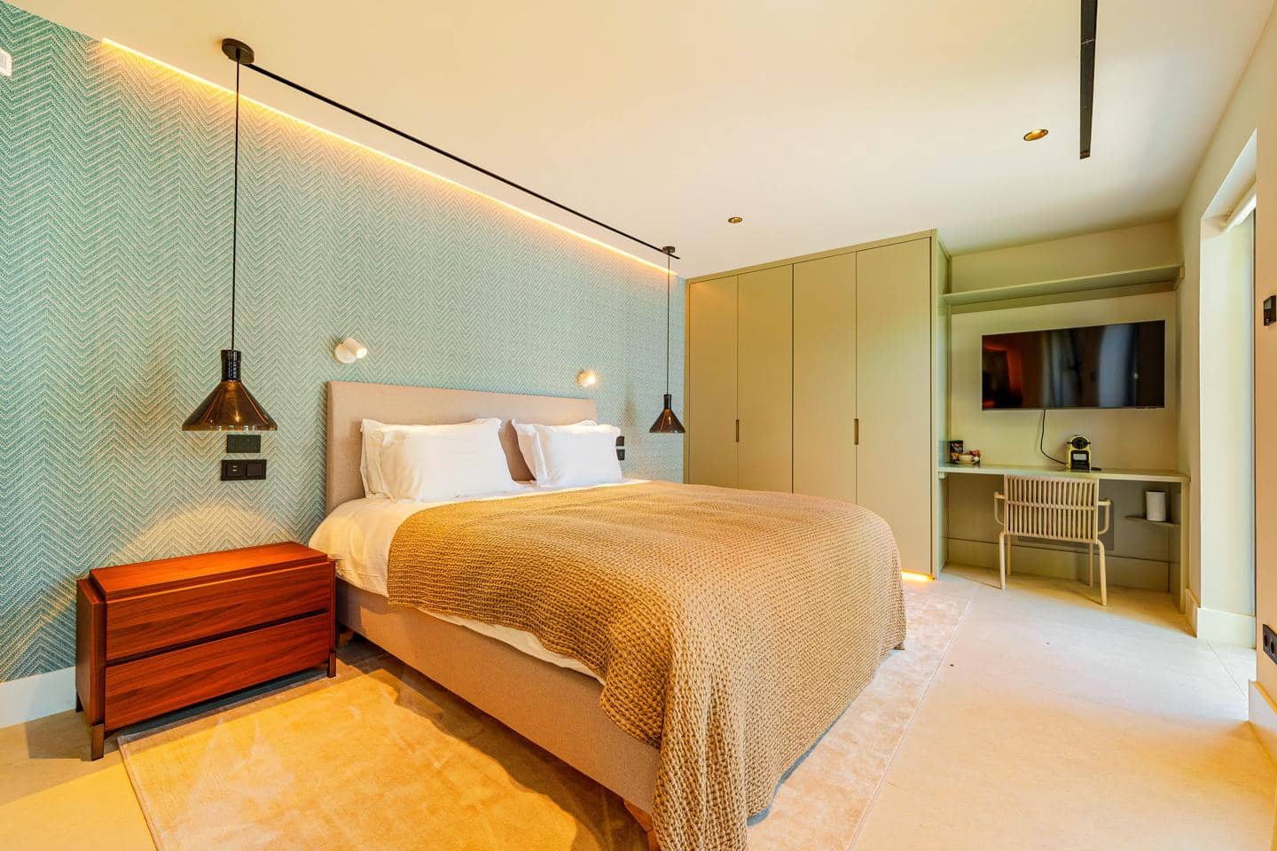 Chalet de 5 habitaciones en Marbella en venta con piscina garaje - 6.500.000 € (Ref: 9187862)