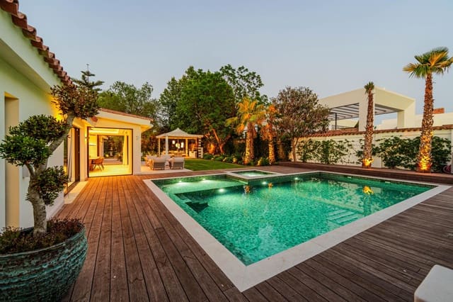 5 chambre Villa/Maison à vendre à Puerto Banus, Marbella avec piscine garage - 6 500 000 € (Ref: 9187862)