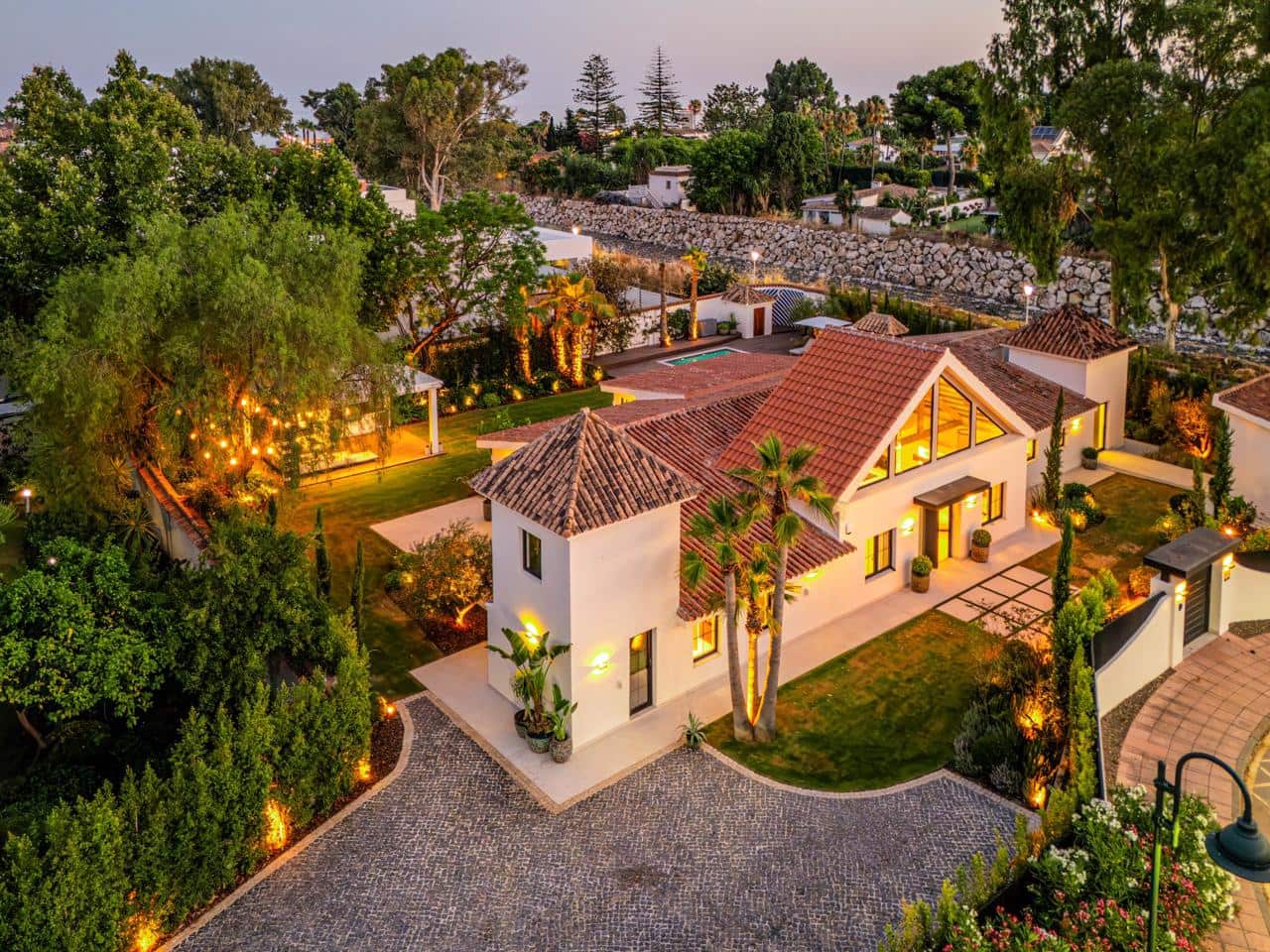 Chalet de 5 habitaciones en Marbella en venta con piscina garaje - 6.500.000 € (Ref: 9187862)