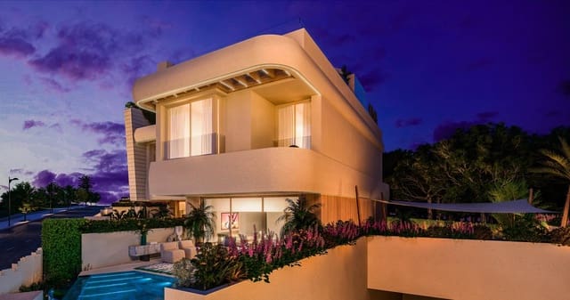 4 soverom Villa til salgs i Costabella, Marbella med svømmebasseng garasje - € 5 200 000 (Ref: 9192838)