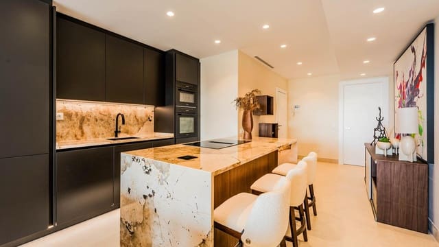 3 bedroom Flat for sale in Punta Plata, Estepona with pool garage - € 2,395,000 (Ref: 9204064)