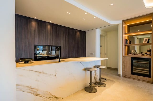 3 slaapkamer Flat te koop in El Velerín, Estepona met zwembad garage - € 2.995.000 (Ref: 9207844)