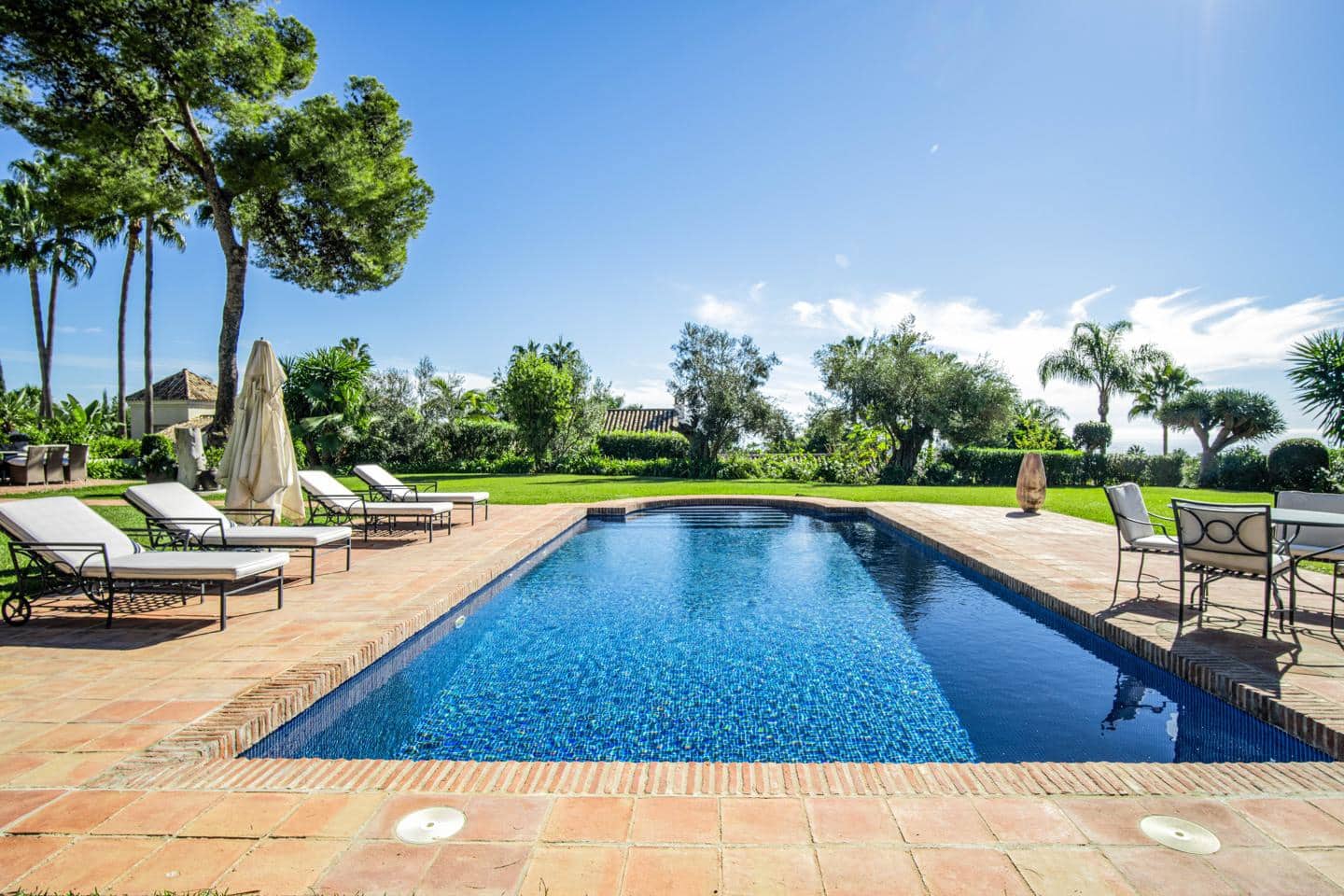 7 chambre Villa/Maison à vendre à Marbella avec piscine garage - 13 800 000 € (Ref: 9216797)