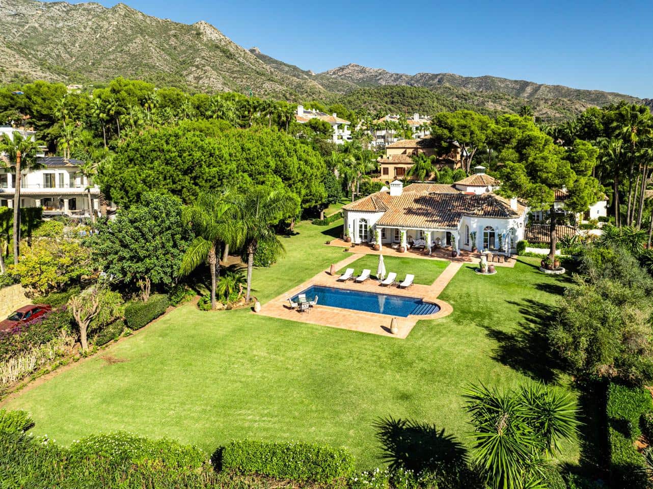7 chambre Villa/Maison à vendre à Marbella avec piscine garage - 13 800 000 € (Ref: 9216797)