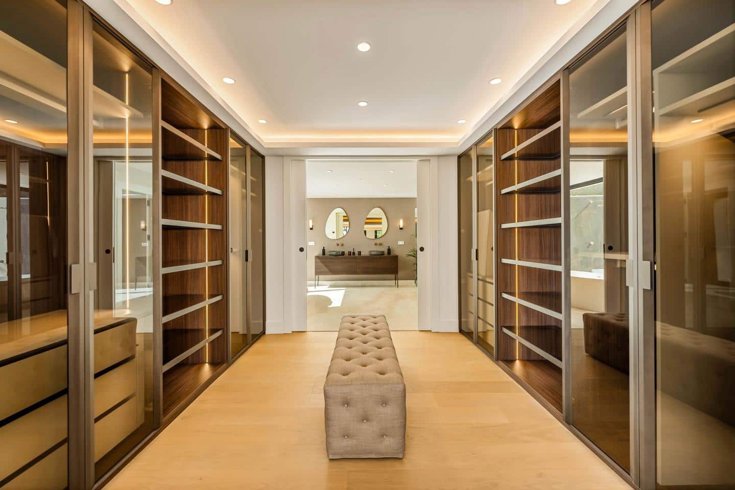 5 slaapkamer Villa te koop in Marbella met zwembad garage - € 7.800.000 (Ref: 9230182)