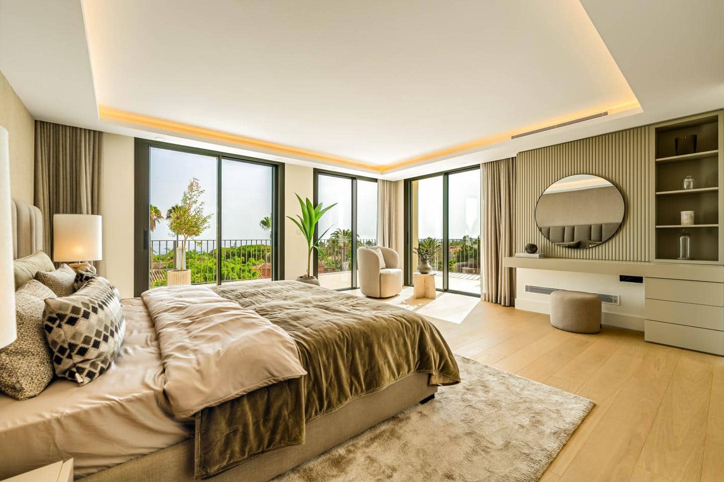 5 slaapkamer Villa te koop in Marbella met zwembad garage - € 7.800.000 (Ref: 9230182)