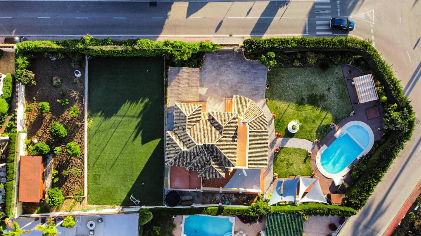 6 slaapkamer Villa te koop in Marbella met zwembad garage - € 2.525.000 (Ref: 9230237)