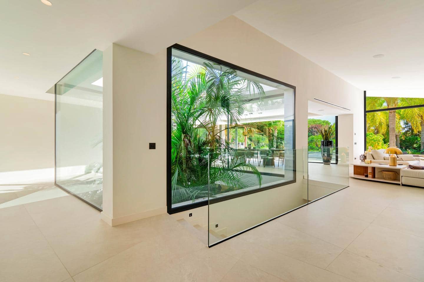 Chalet de 5 habitaciones en Marbella en venta con piscina garaje - 5.875.000 € (Ref: 9247858)