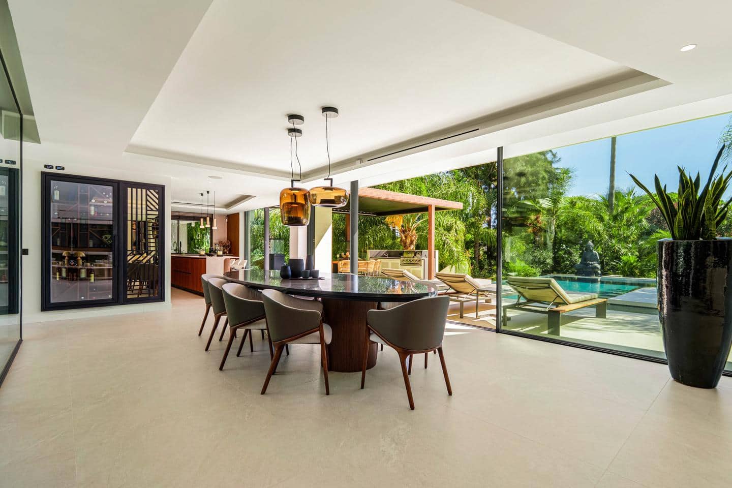 Chalet de 5 habitaciones en Marbella en venta con piscina garaje - 5.875.000 € (Ref: 9247858)