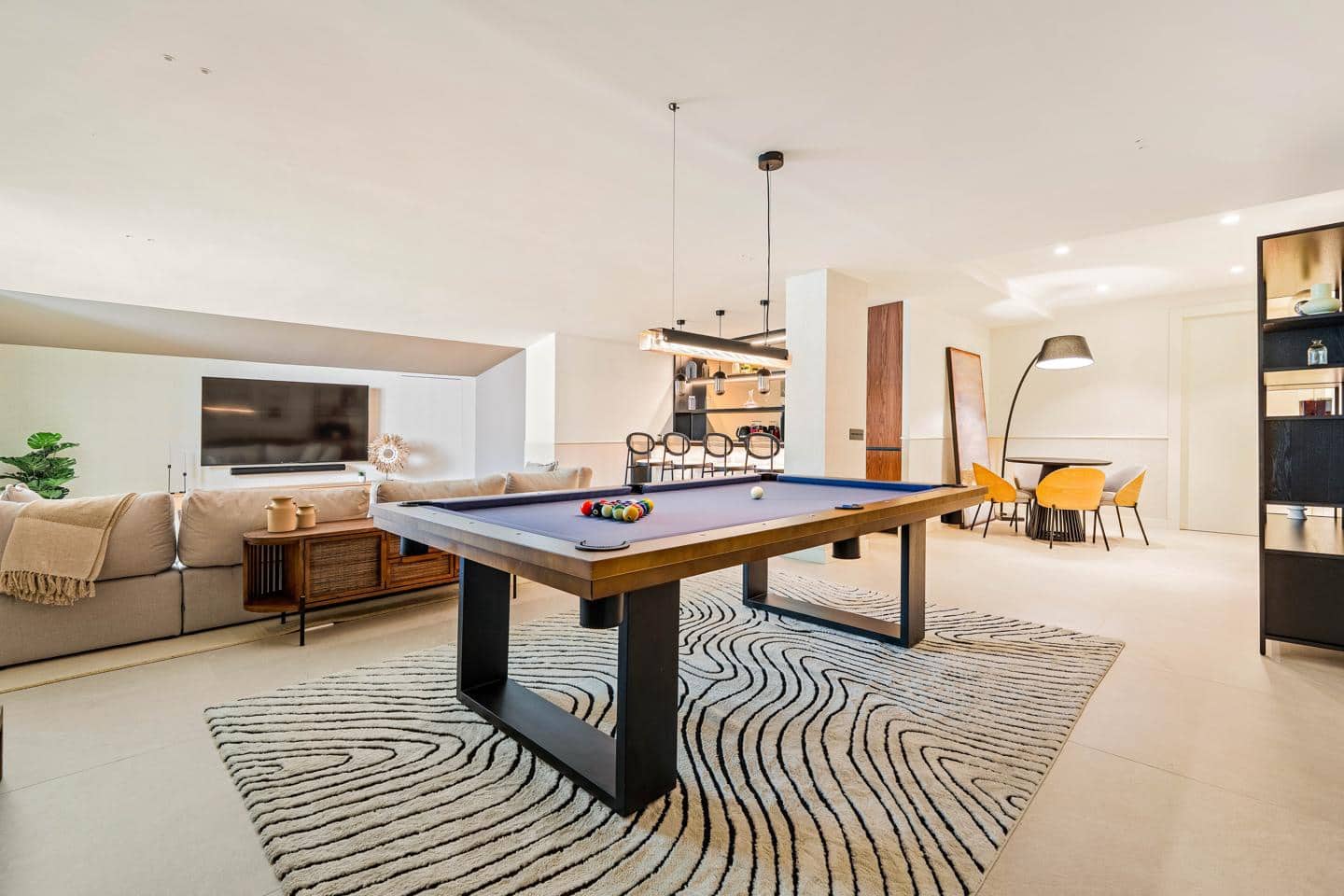 Chalet de 5 habitaciones en Marbella en venta con piscina garaje - 5.875.000 € (Ref: 9247858)