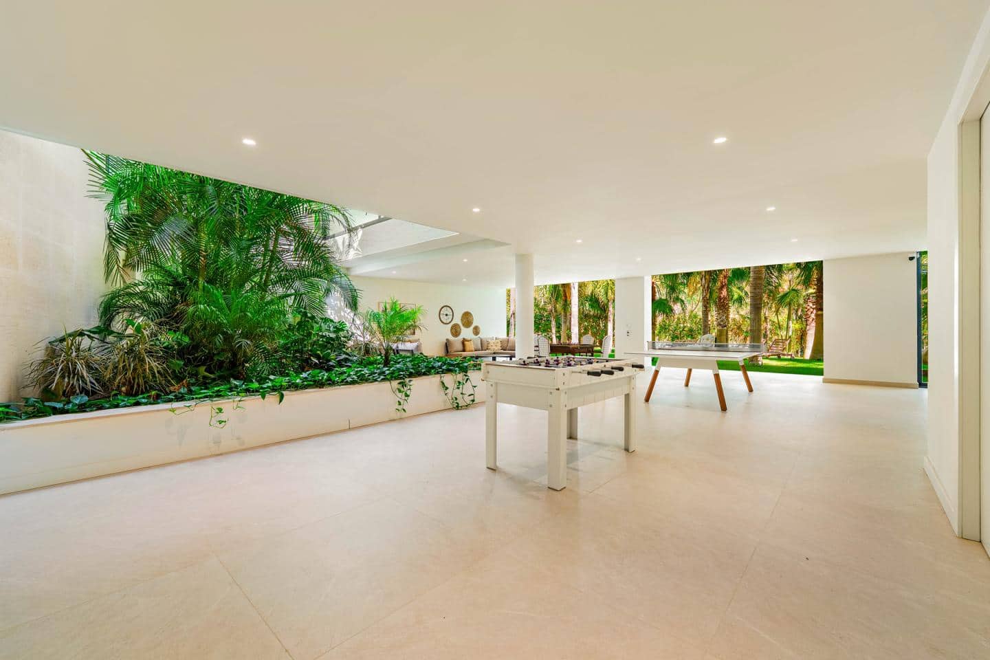 Chalet de 5 habitaciones en Marbella en venta con piscina garaje - 5.875.000 € (Ref: 9247858)