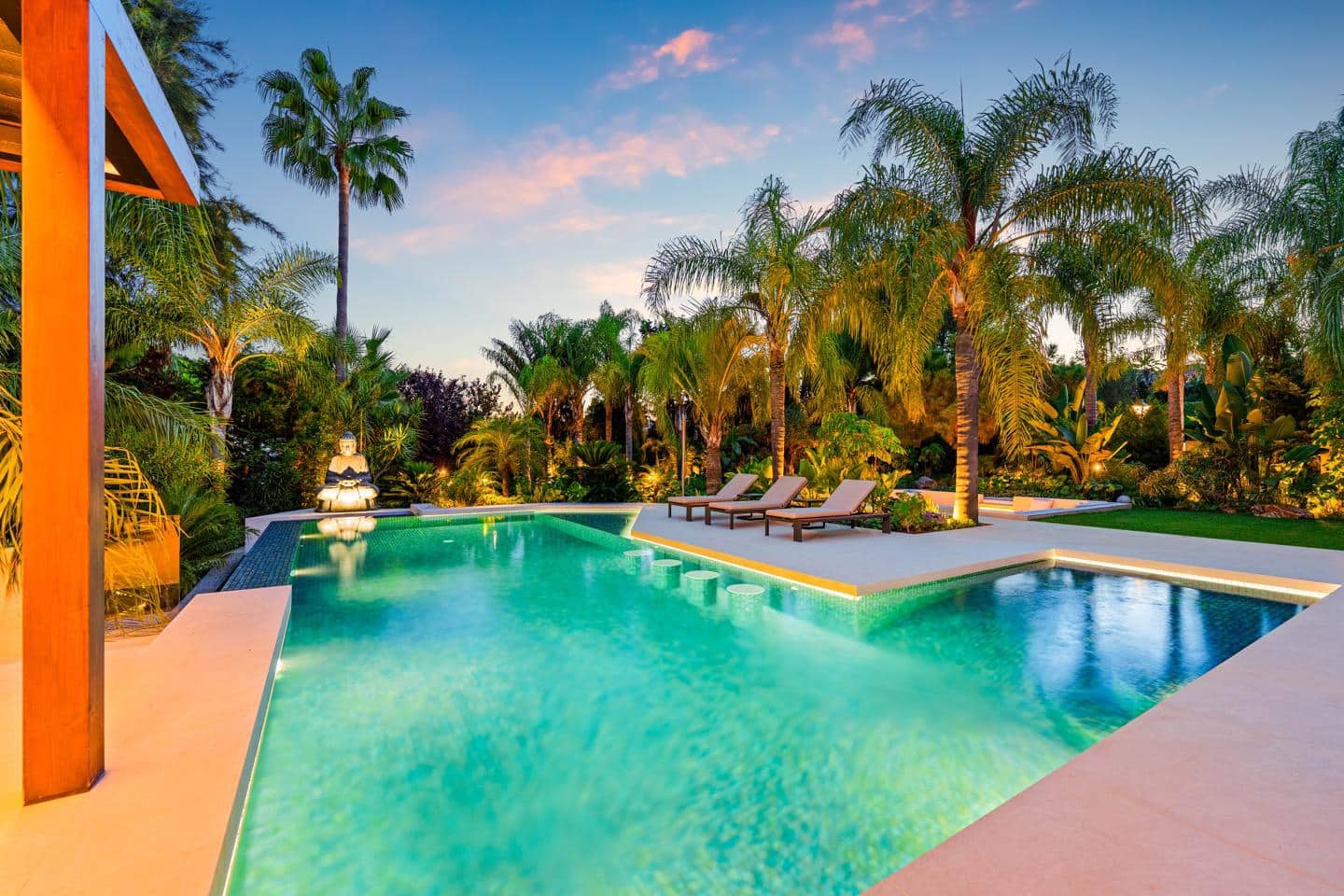 Chalet de 5 habitaciones en Marbella en venta con piscina garaje - 5.875.000 € (Ref: 9247858)