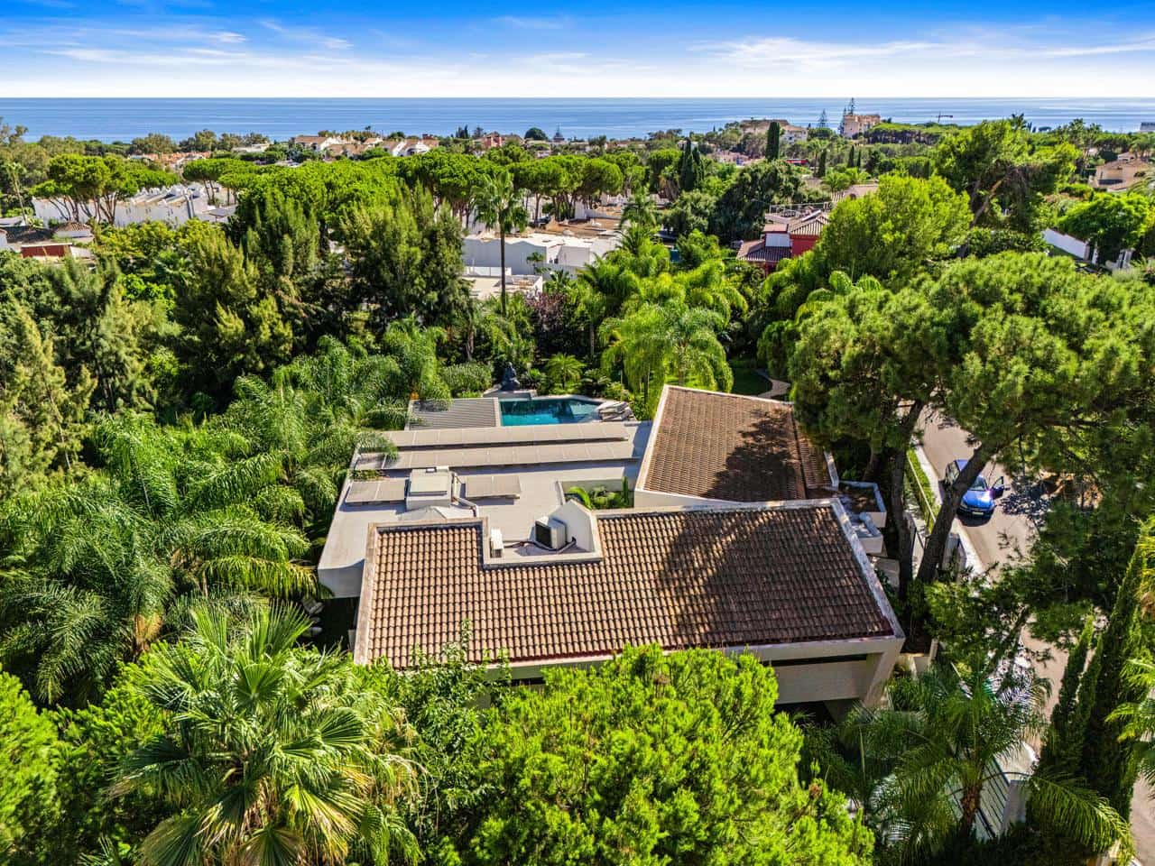 Chalet de 5 habitaciones en Marbella en venta con piscina garaje - 5.875.000 € (Ref: 9247858)