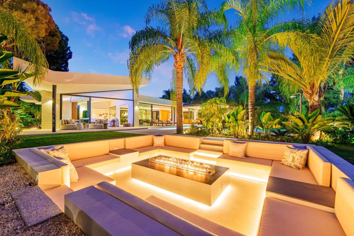 Chalet de 5 habitaciones en Marbella en venta con piscina garaje - 5.875.000 € (Ref: 9247858)