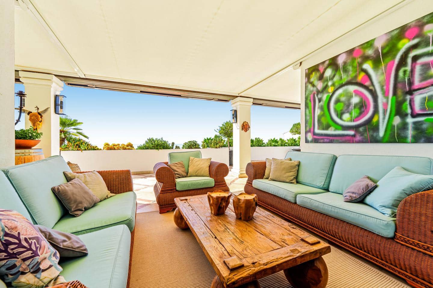 Piso de 4 habitaciones en Marbella en venta con piscina garaje - 3.695.000 € (Ref: 9247900)