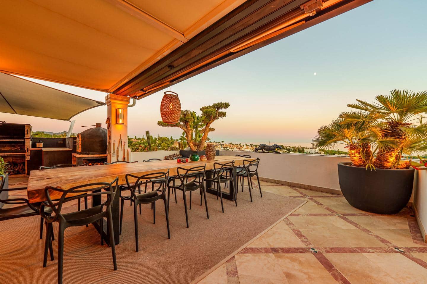 Piso de 4 habitaciones en Marbella en venta con piscina garaje - 3.695.000 € (Ref: 9247900)