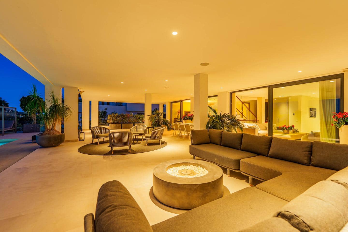 5 slaapkamer Villa te koop in Marbella met zwembad garage - € 4.995.000 (Ref: 9255944)