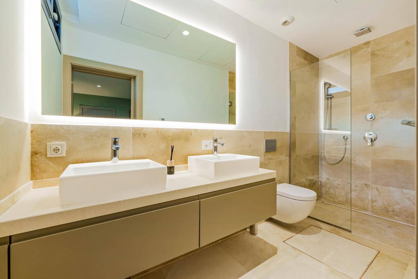 5 slaapkamer Villa te koop in Marbella met zwembad garage - € 4.995.000 (Ref: 9255944)