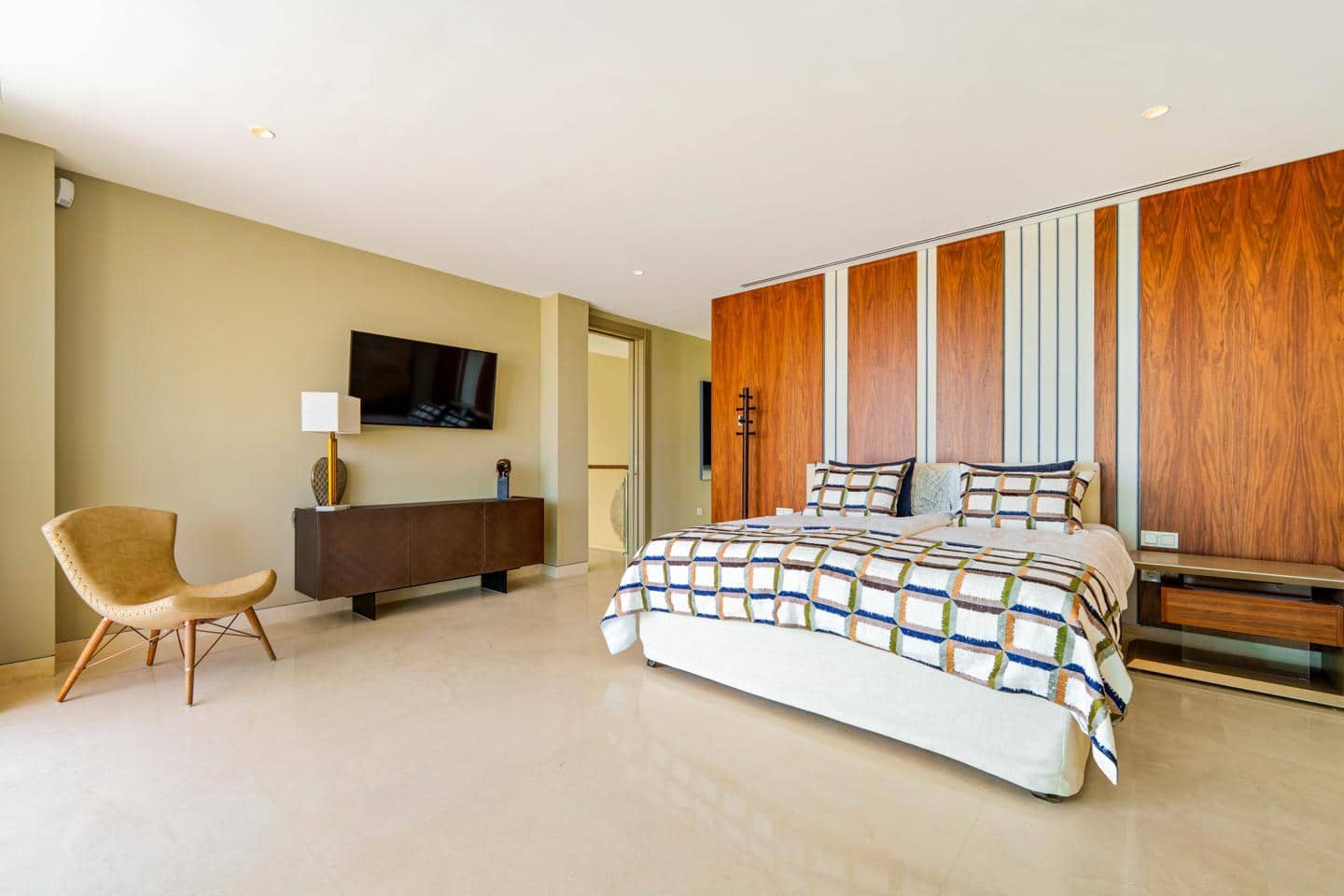 5 slaapkamer Villa te koop in Marbella met zwembad garage - € 4.995.000 (Ref: 9255944)