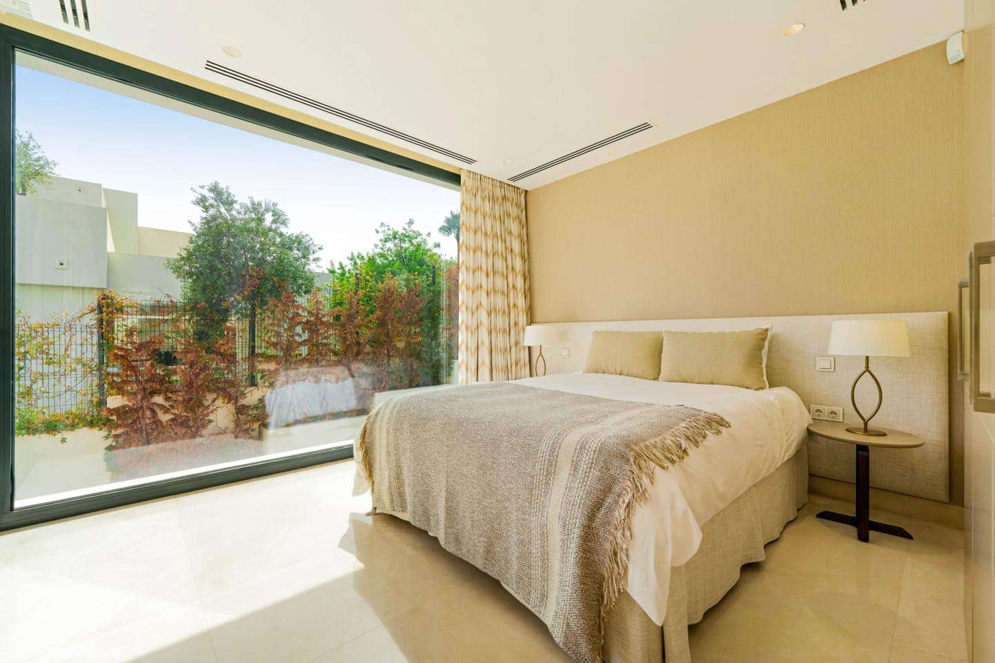 5 slaapkamer Villa te koop in Marbella met zwembad garage - € 4.995.000 (Ref: 9255944)