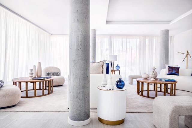 3 bedroom Flat for sale in Estepona with pool garage - € 2,950,000 (Ref: 9410292)