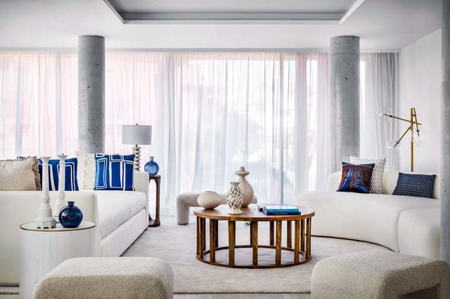 3 bedroom Flat for sale in Estepona with pool garage - € 2,950,000 (Ref: 9410292)