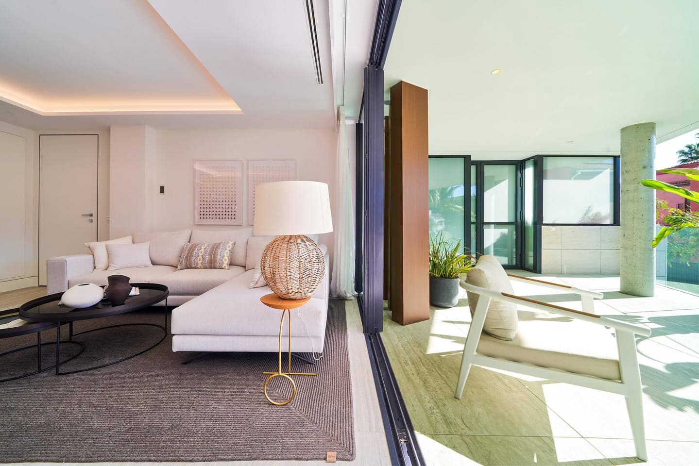 2 makuuhuone Asunto myytävänä paikassa Estepona mukana uima-altaan 
autotalli - 995 000 € (Ref: 9410293)