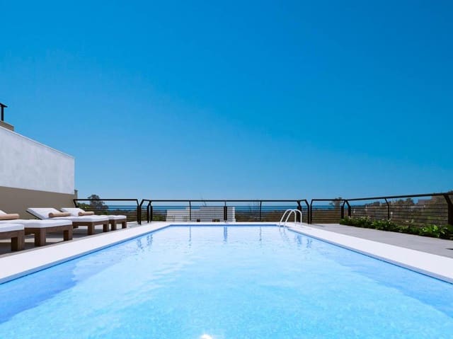 Piso de 3 habitaciones en Aloha Golf, Marbella en venta con piscina garaje - 950.000 € (Ref: 9412769)
