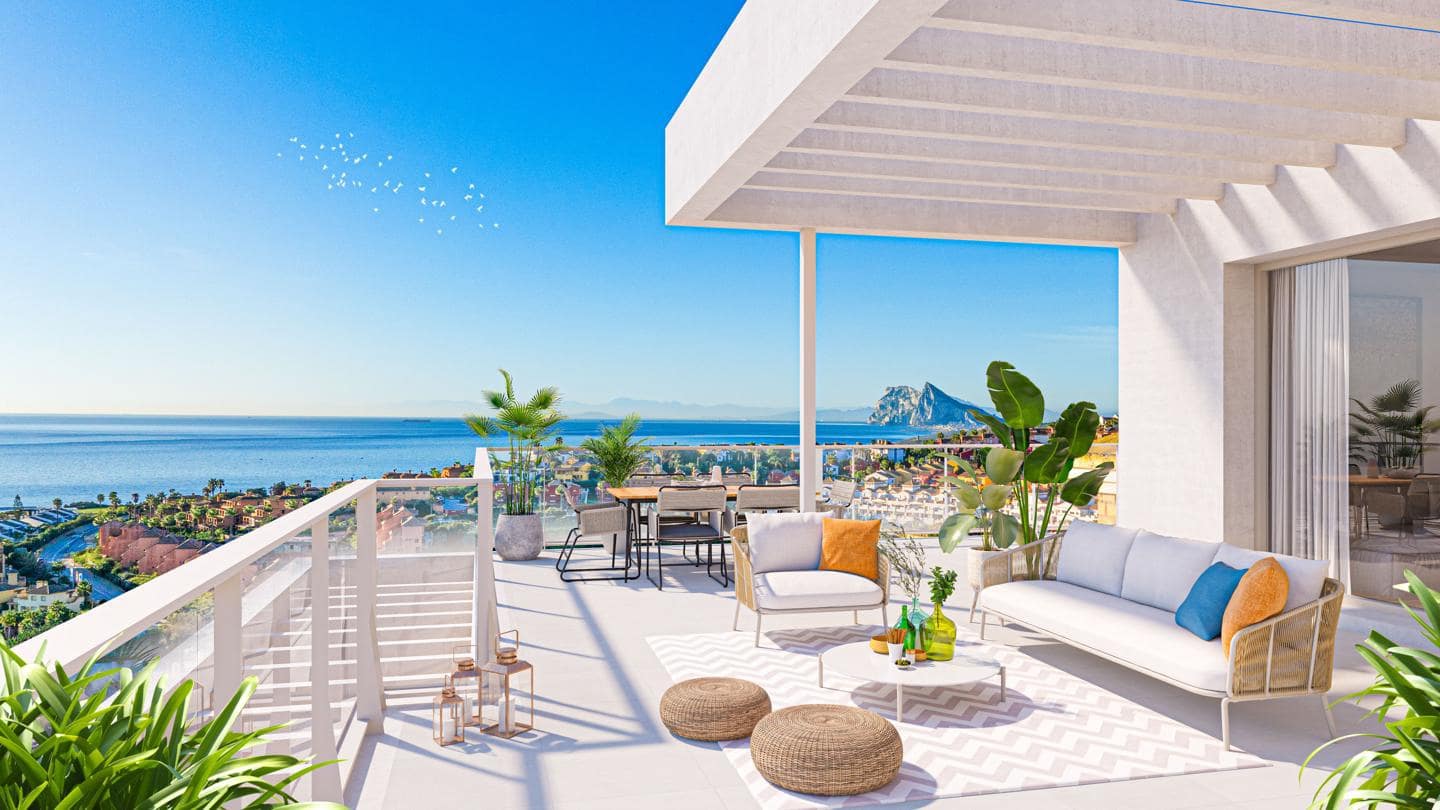 3 bedroom Flat for sale in La Alcaidesa with pool garage - € 443,000 (Ref: 9412875)