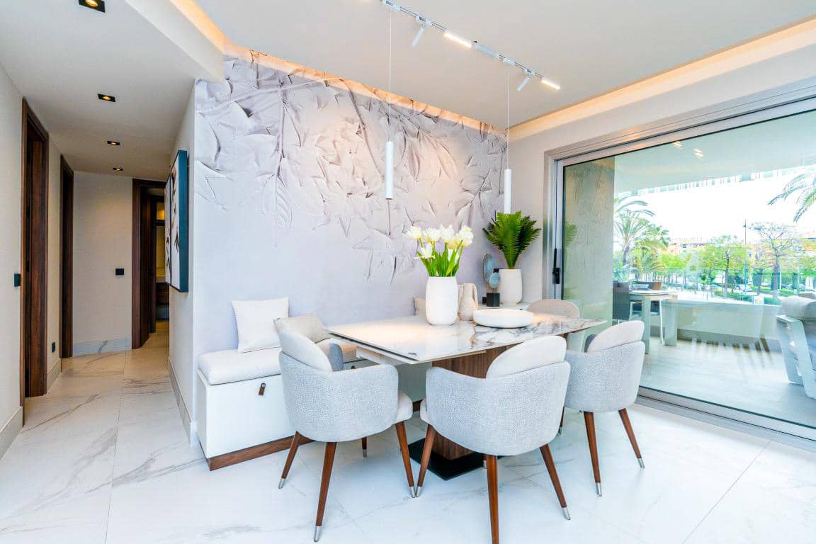 3 makuuhuone Asunto myytävänä paikassa Marbella mukana uima-altaan 
autotalli - 790 000 € (Ref: 9412877)