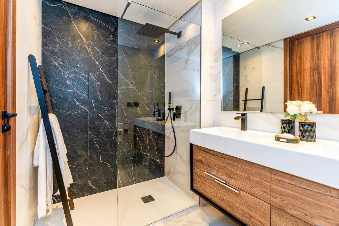 3 makuuhuone Asunto myytävänä paikassa Marbella mukana uima-altaan 
autotalli - 790 000 € (Ref: 9412877)