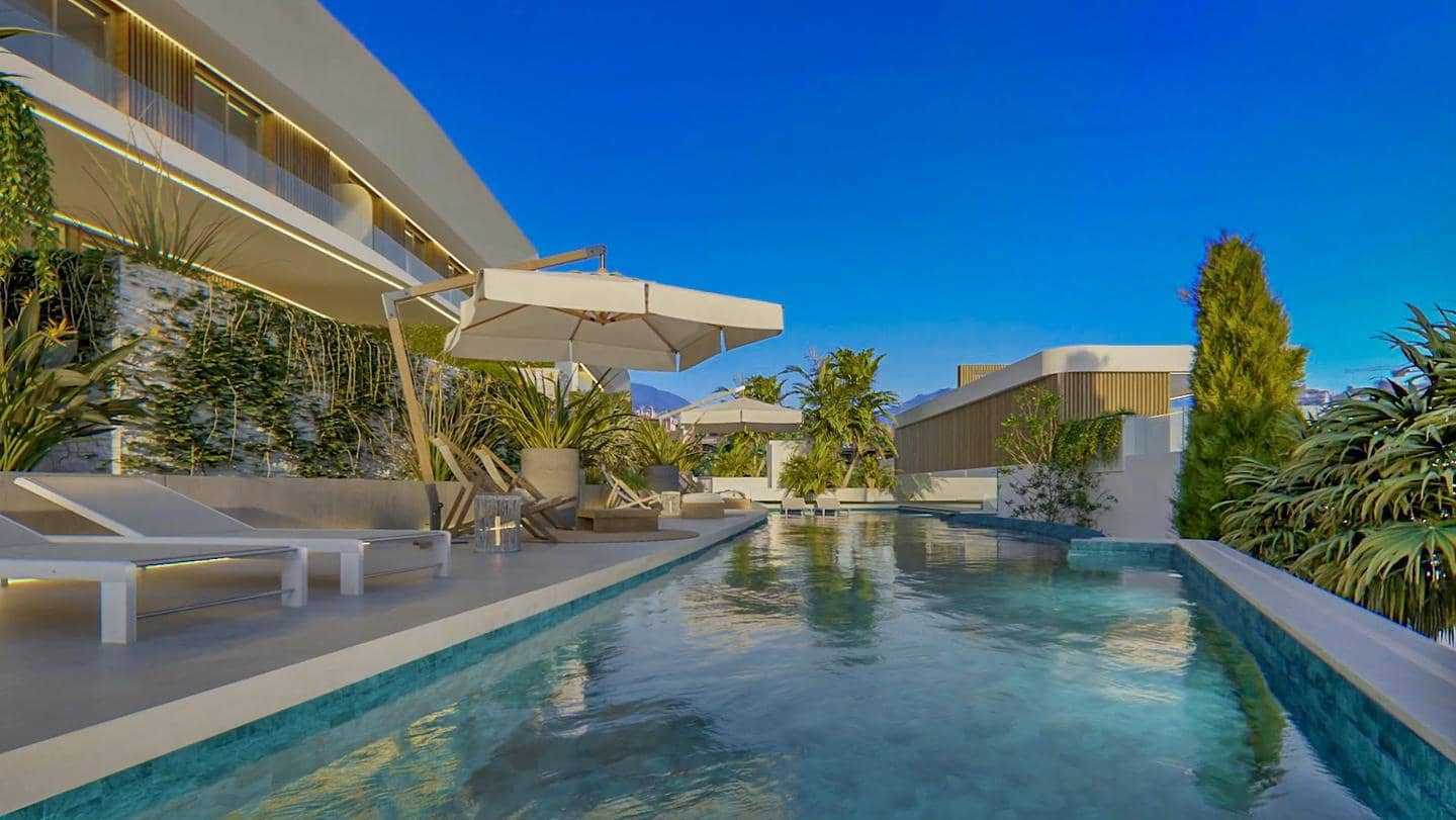 4 bedroom Villa for sale in El Paraiso with pool garage - € 1,480,000 (Ref: 9412882)