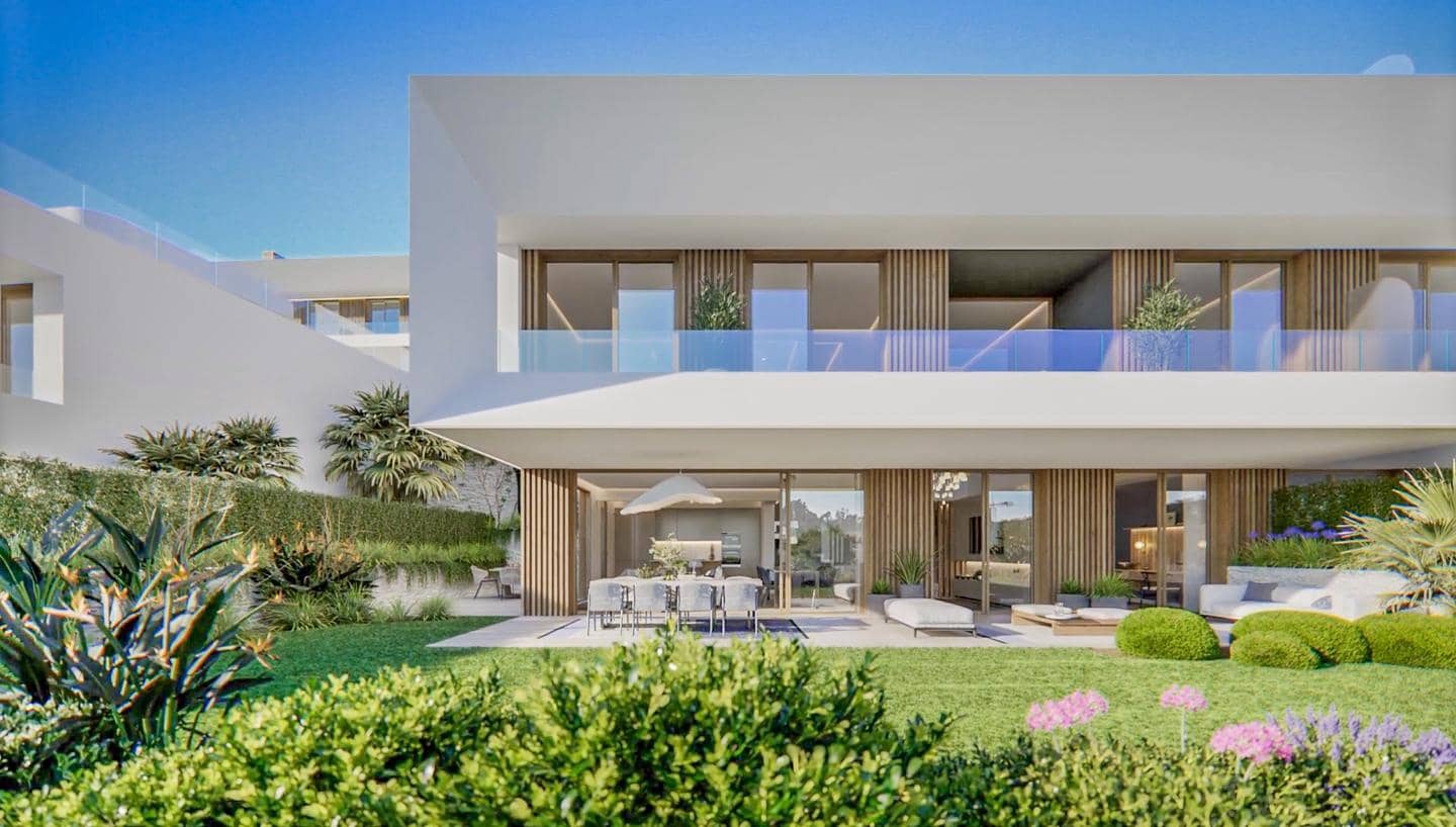 4 bedroom Villa for sale in El Paraiso with pool garage - € 1,480,000 (Ref: 9412882)