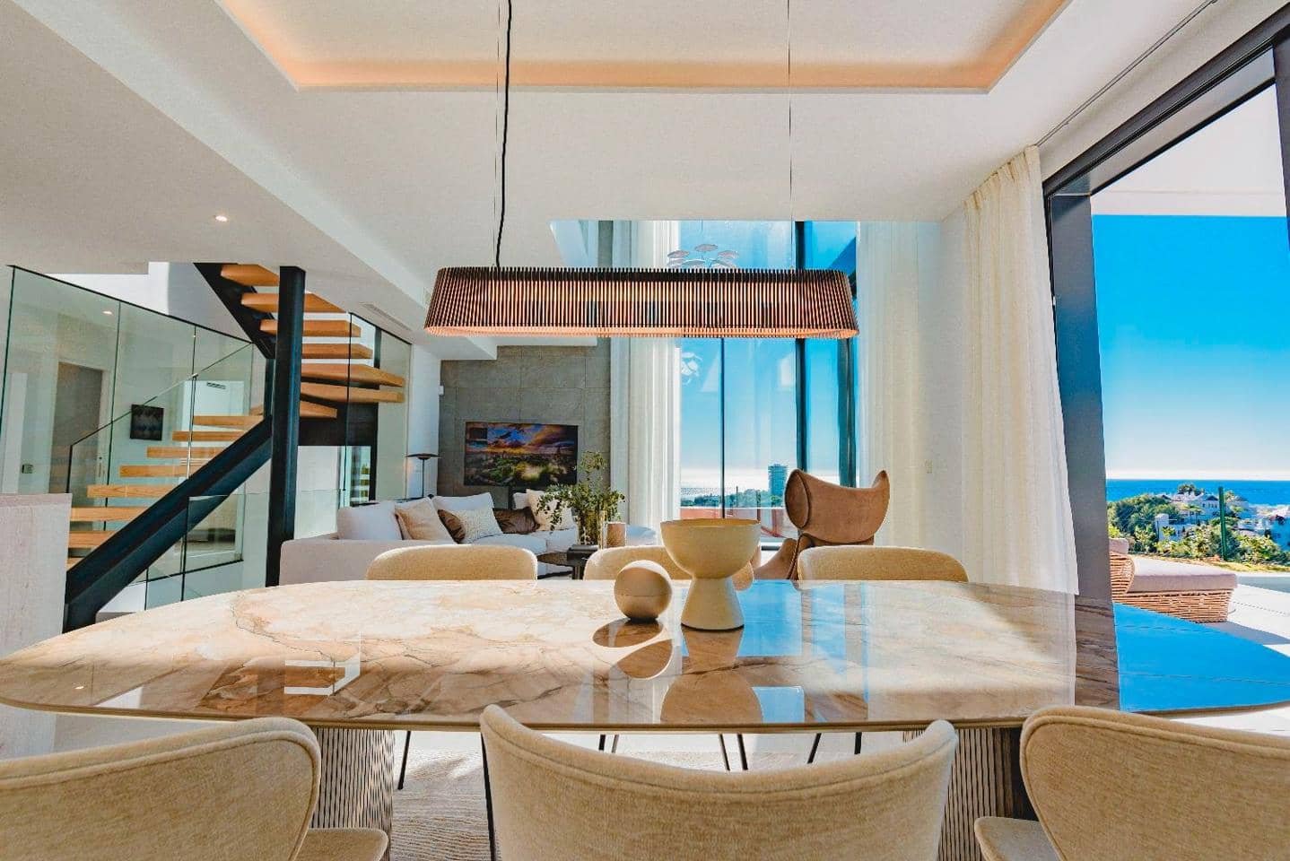 4 bedroom Villa for sale in Marbella with pool garage - € 1,675,000 (Ref: 9413022)