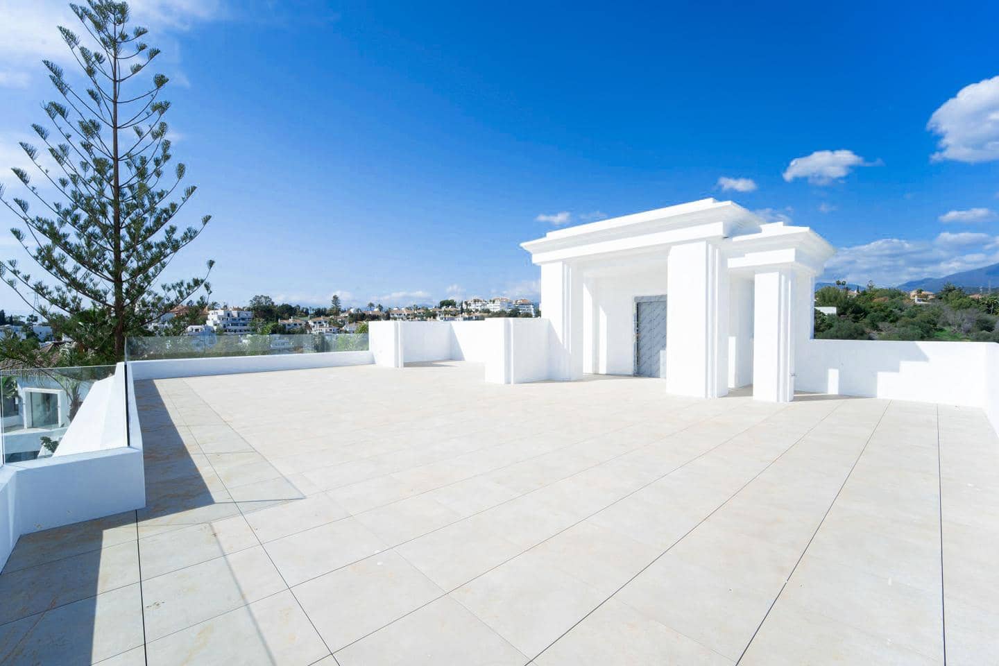 6 soveværelse Villa til salg i Marbella med swimmingpool garage - € 6.400.000 (Ref: 9413023)