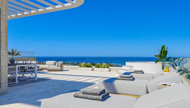 2 bedroom Flat for sale in La Concha - Resina Golf, Estepona with pool garage - € 1,050,000 (Ref: 9415323)