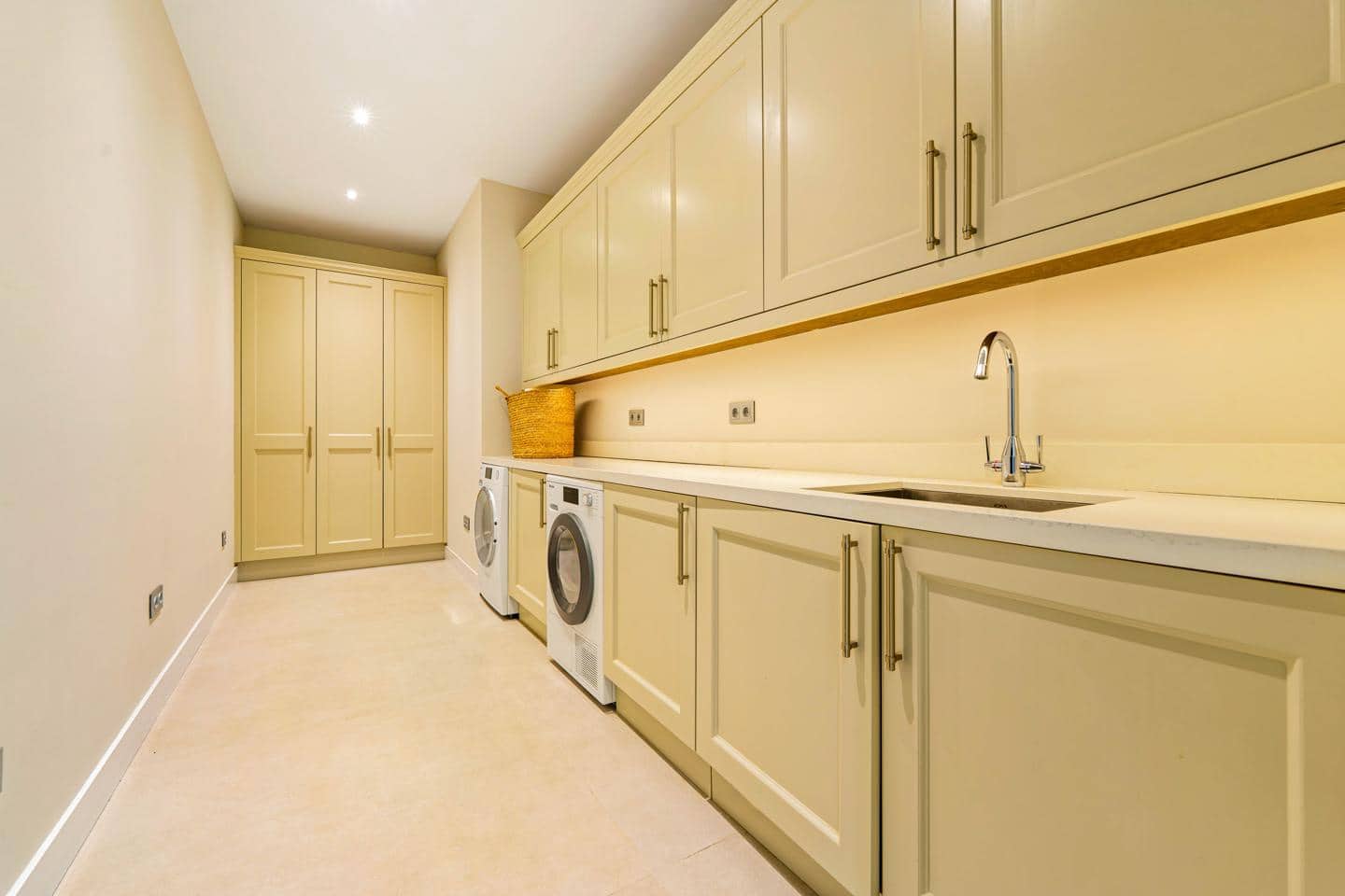 6 slaapkamer Villa te koop in Marbella met zwembad garage - € 4.695.000 (Ref: 9421604)