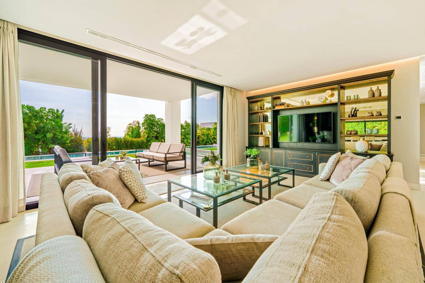 6 slaapkamer Villa te koop in Marbella met zwembad garage - € 4.695.000 (Ref: 9421604)