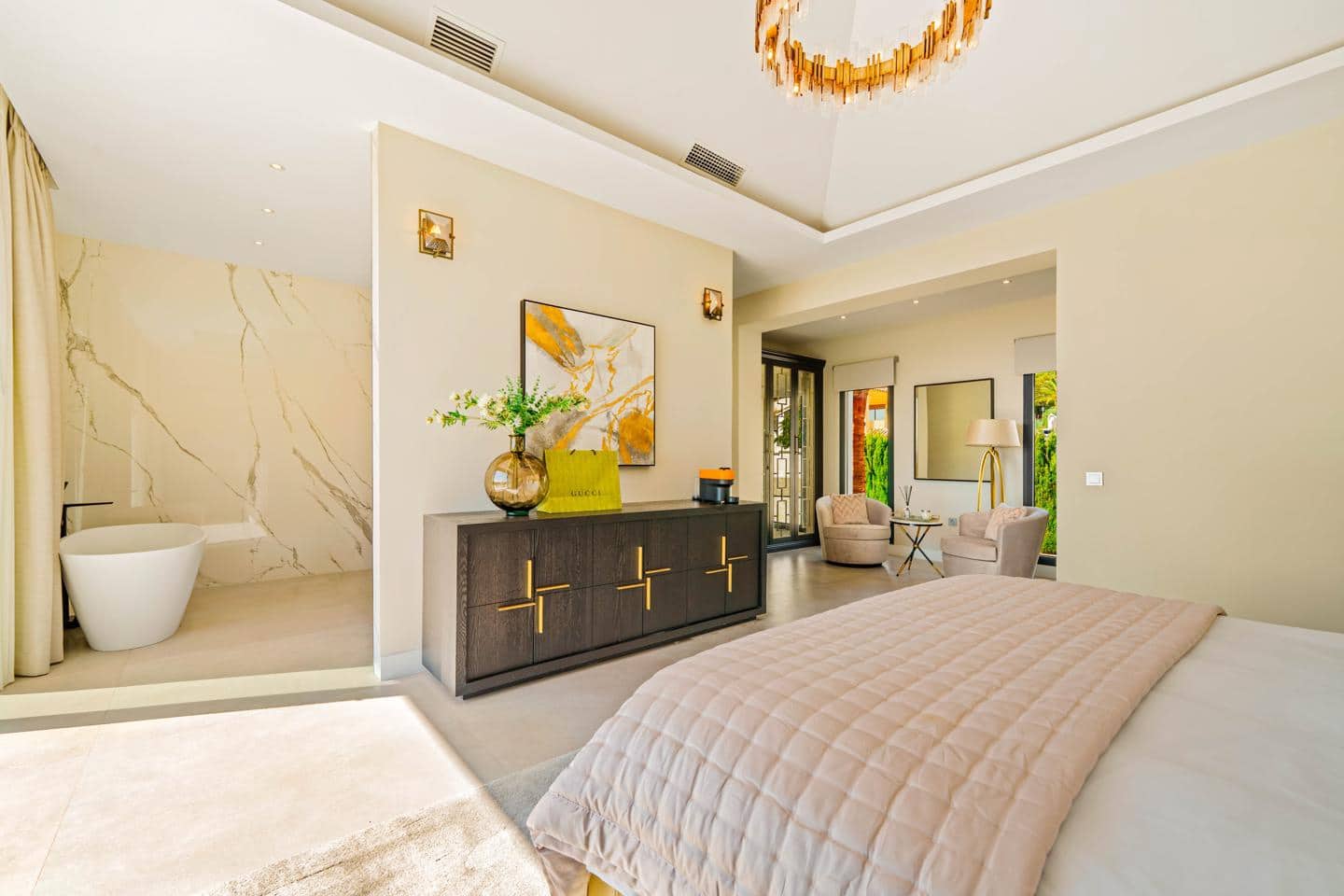 6 slaapkamer Villa te koop in Marbella met zwembad garage - € 4.695.000 (Ref: 9421604)