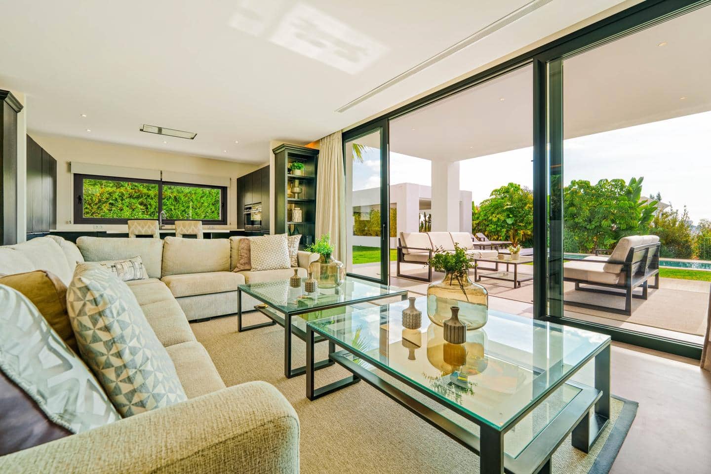 6 slaapkamer Villa te koop in Marbella met zwembad garage - € 4.695.000 (Ref: 9421604)