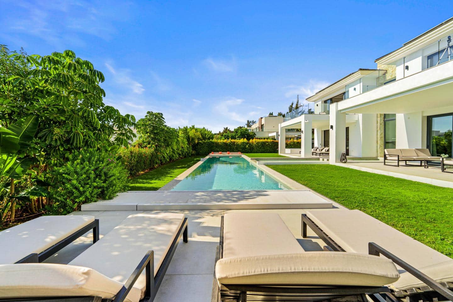 6 slaapkamer Villa te koop in Marbella met zwembad garage - € 4.695.000 (Ref: 9421604)