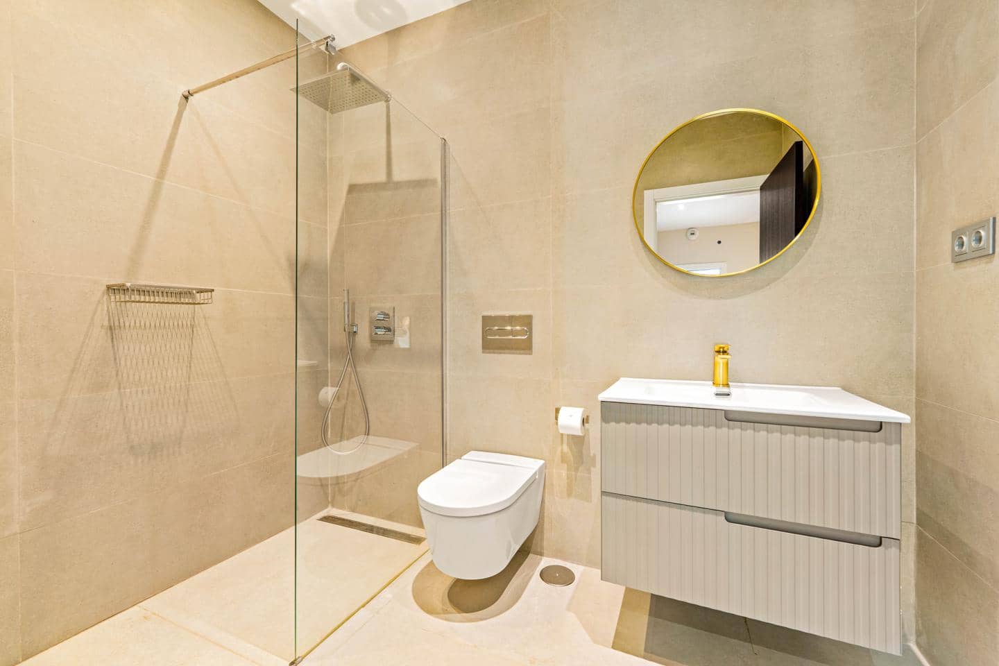 6 slaapkamer Villa te koop in Marbella met zwembad garage - € 4.695.000 (Ref: 9421604)