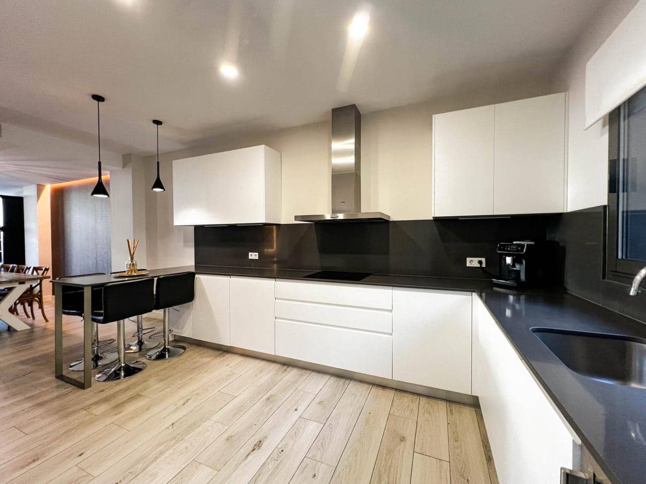 3 slaapkamer Villa te koop in Sotogrande met zwembad garage - € 775.000 (Ref: 9424176)