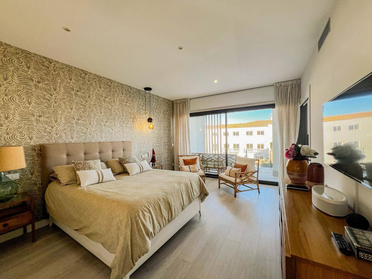 3 slaapkamer Villa te koop in Sotogrande met zwembad garage - € 775.000 (Ref: 9424176)