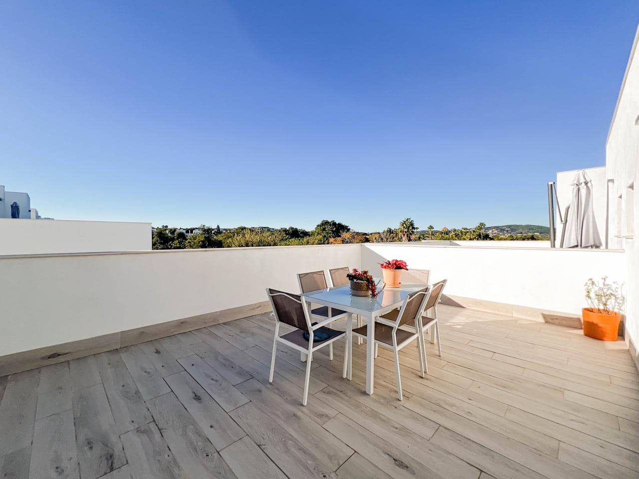 3 slaapkamer Villa te koop in Sotogrande met zwembad garage - € 775.000 (Ref: 9424176)