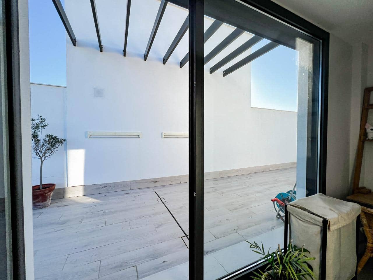 3 slaapkamer Villa te koop in Sotogrande met zwembad garage - € 775.000 (Ref: 9424176)