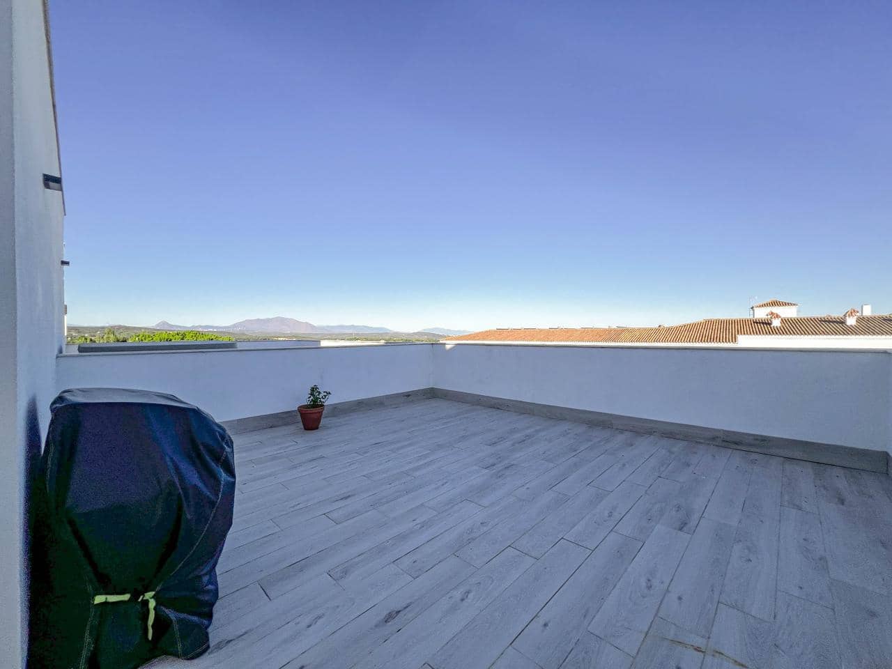 3 slaapkamer Villa te koop in Sotogrande met zwembad garage - € 775.000 (Ref: 9424176)